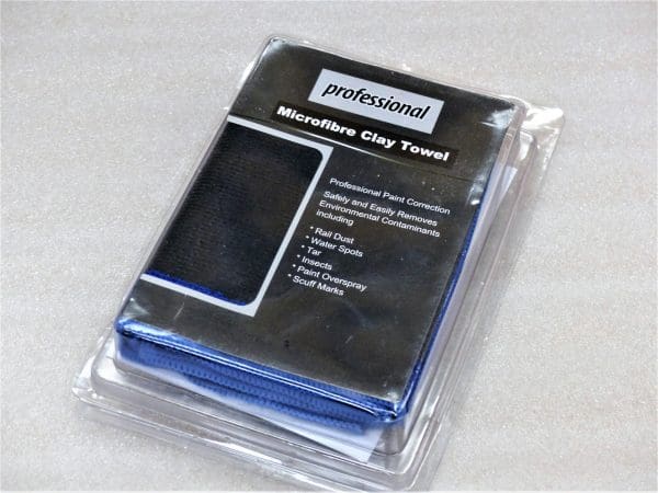 Clay towel medium blue